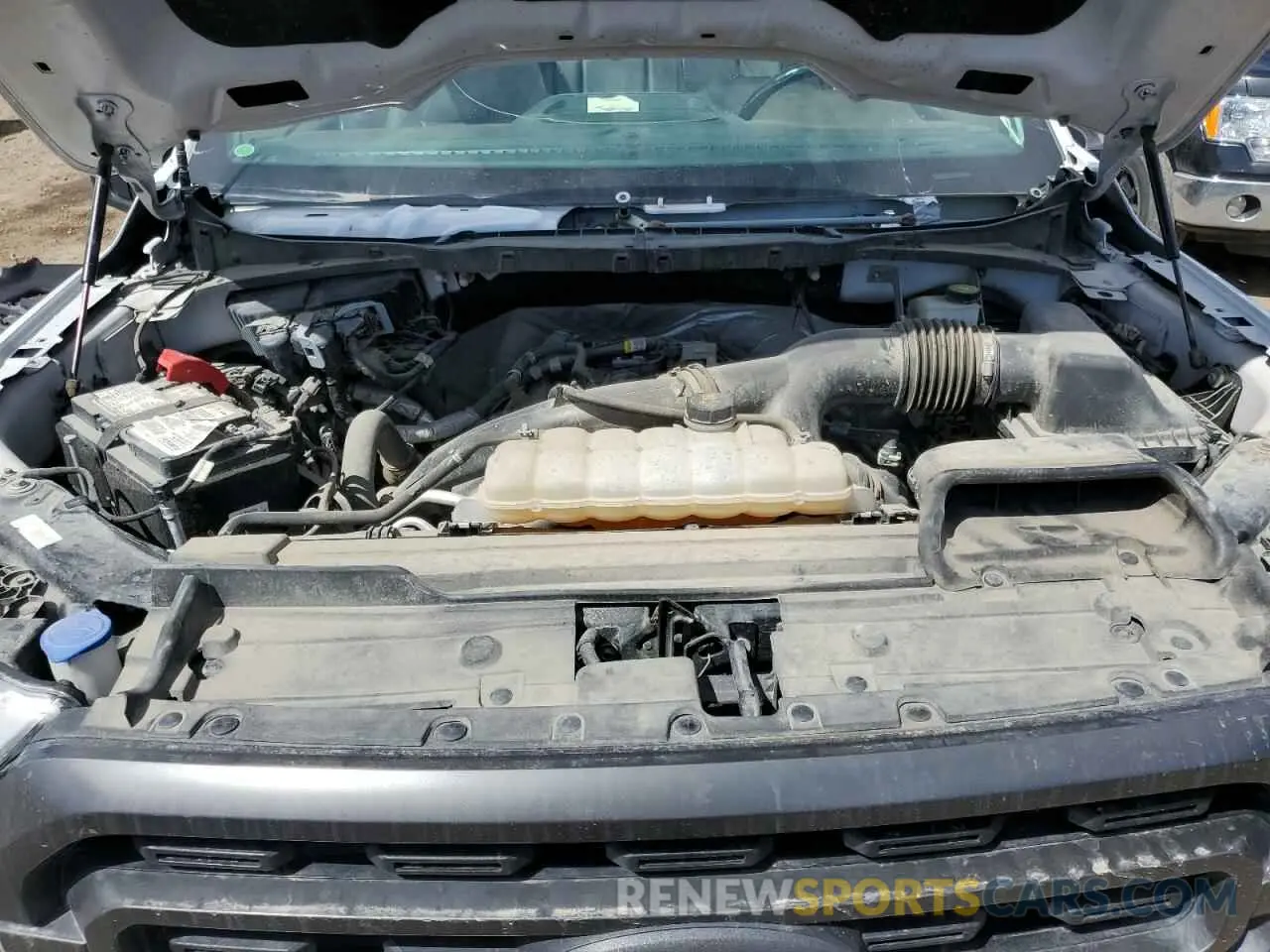 11 Photograph of a damaged car 1FTEW1EP0NFB91374 FORD F-150 2022