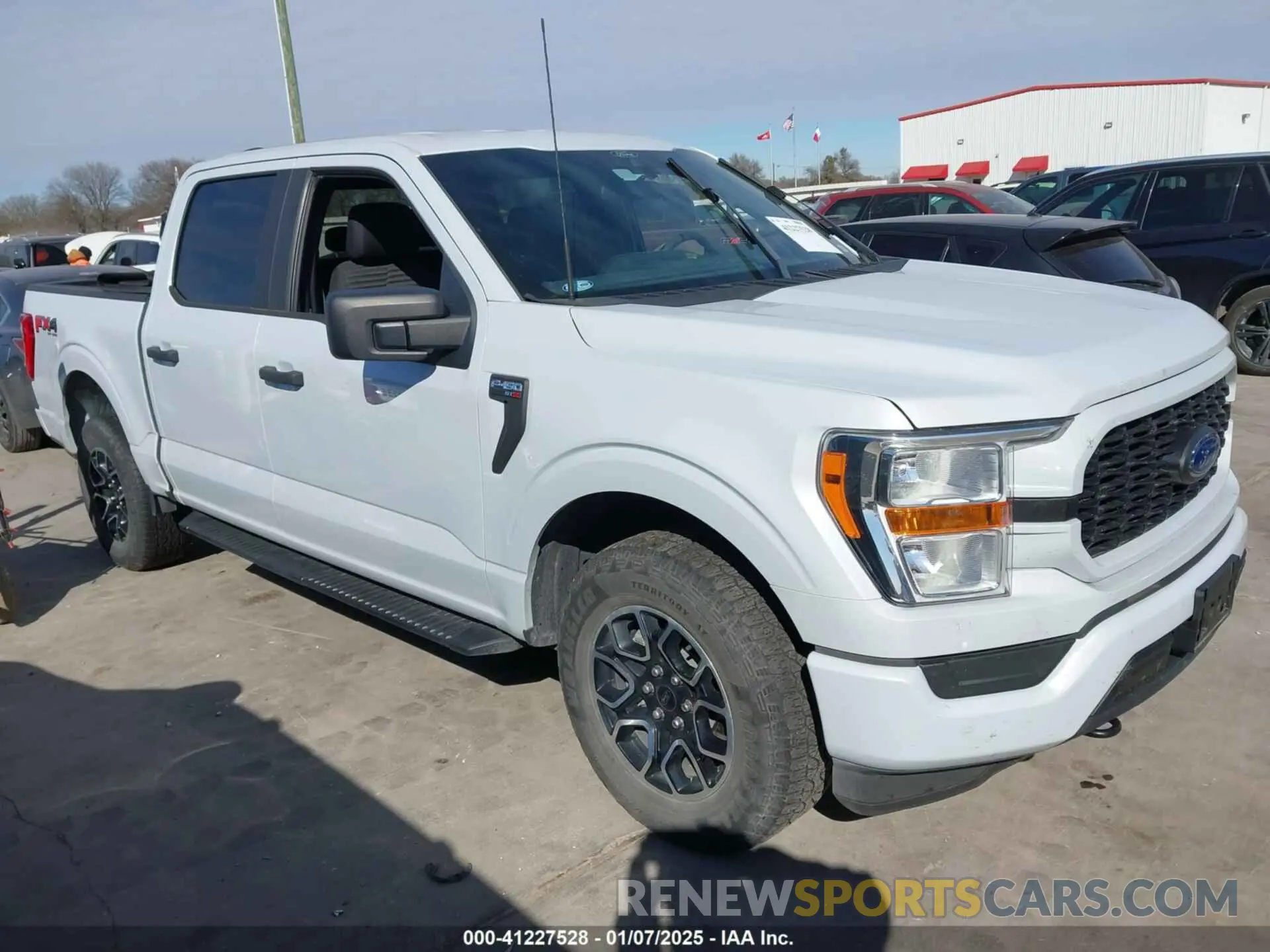 1 Photograph of a damaged car 1FTEW1EP2NKD38060 FORD F-150 2022