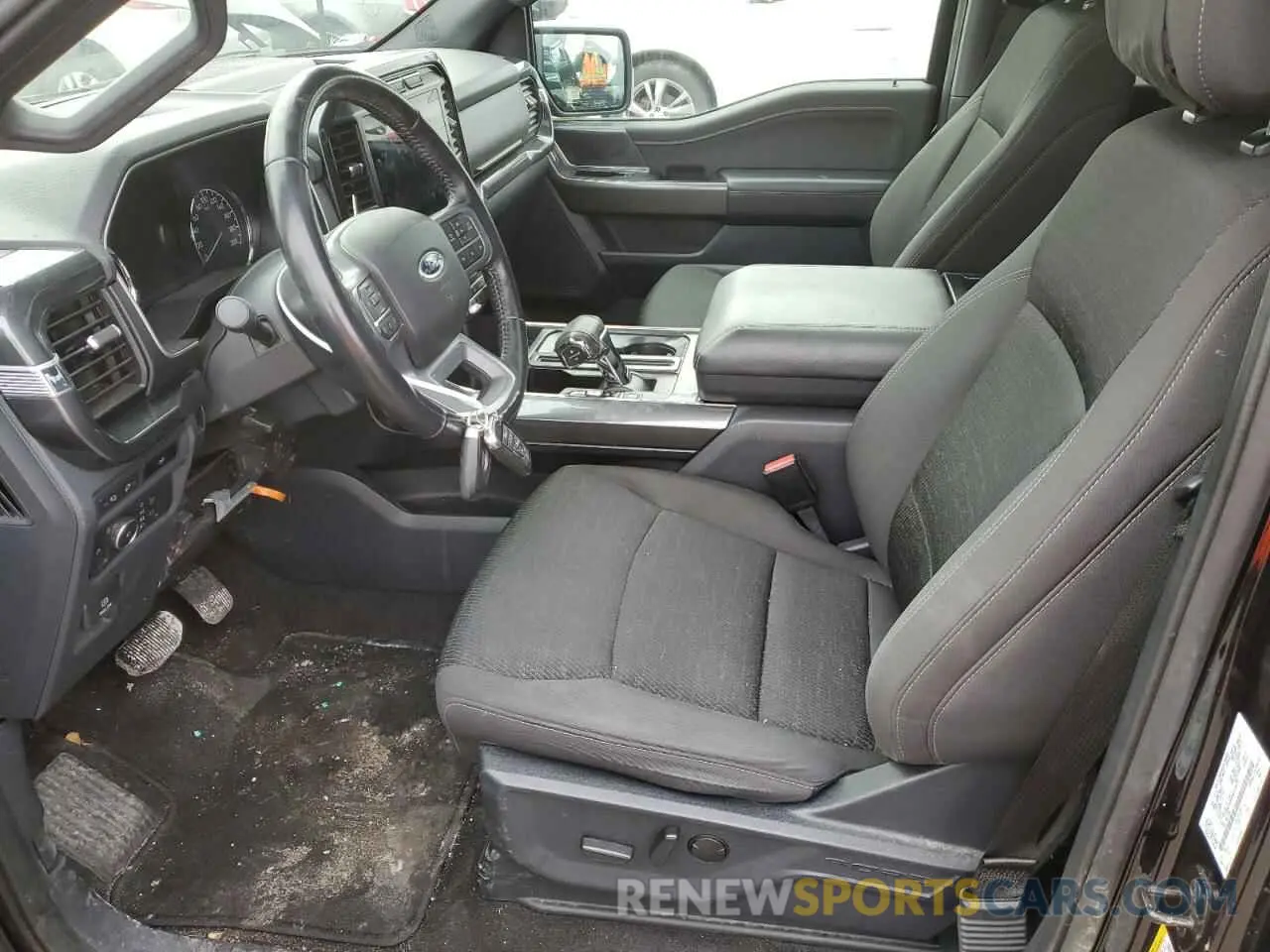 7 Photograph of a damaged car 1FTEW1EP4NKF10475 FORD F-150 2022