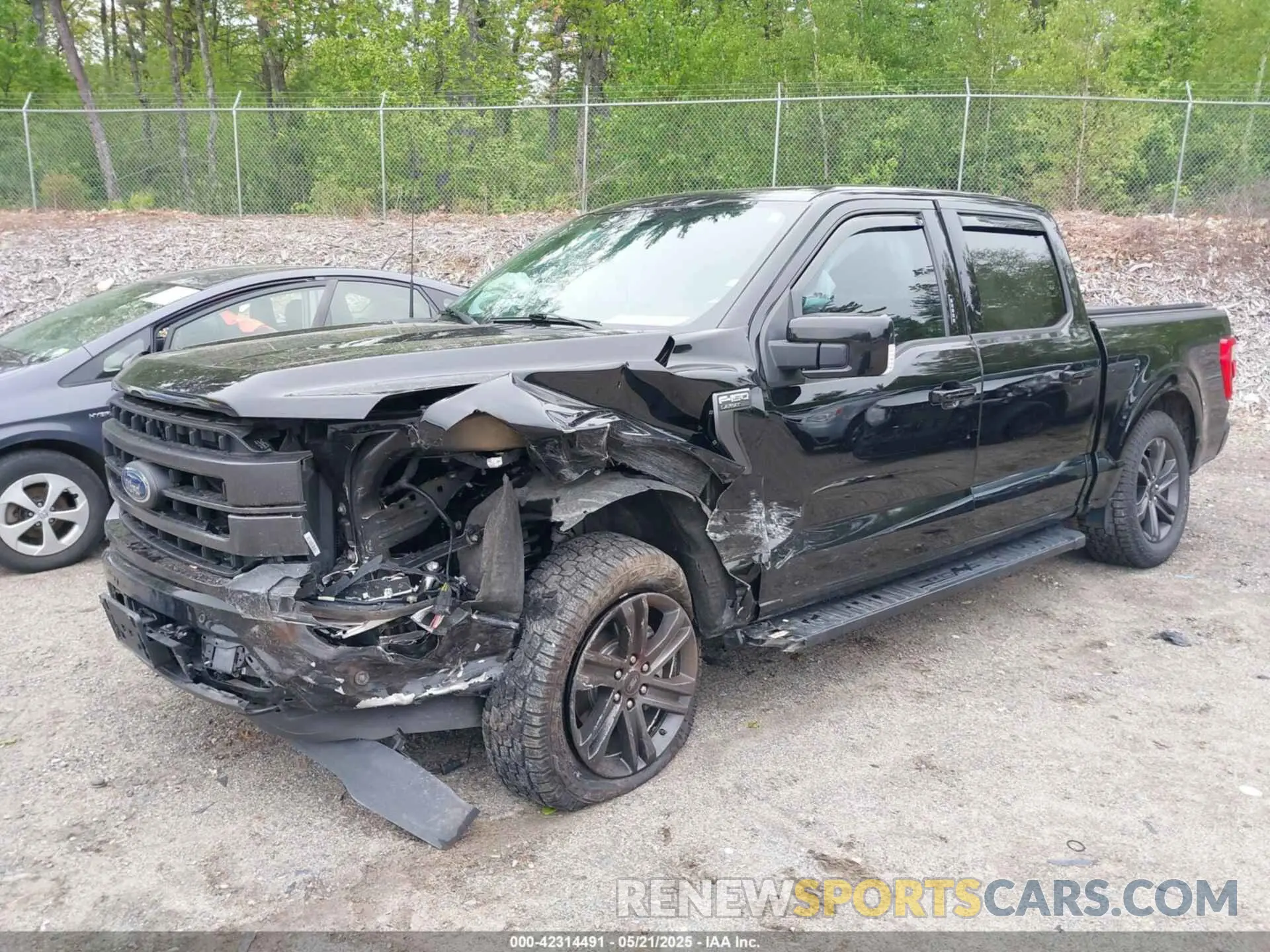 2 Photograph of a damaged car 1FTEW1EP5NFB41358 FORD F-150 2022