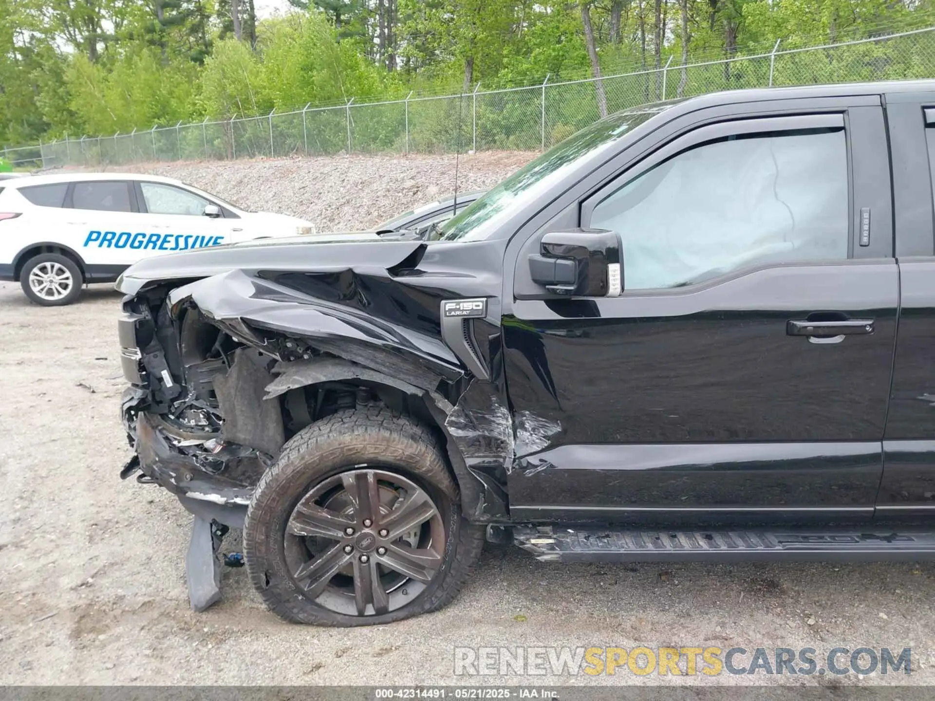 6 Photograph of a damaged car 1FTEW1EP5NFB41358 FORD F-150 2022