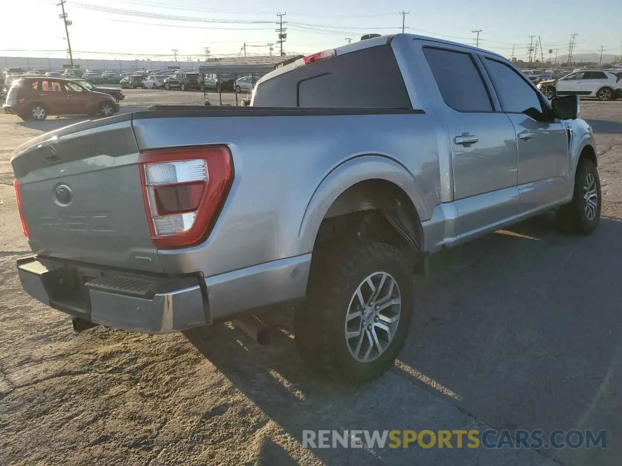 3 Photograph of a damaged car 1FTEW1EP5NKD41812 FORD F-150 2022