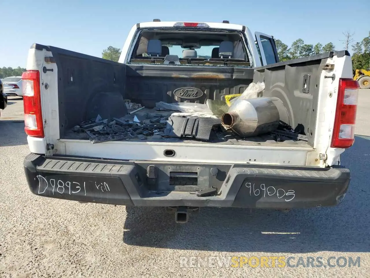 6 Photograph of a damaged car 1FTEX1CB6NKD98931 FORD F-150 2022