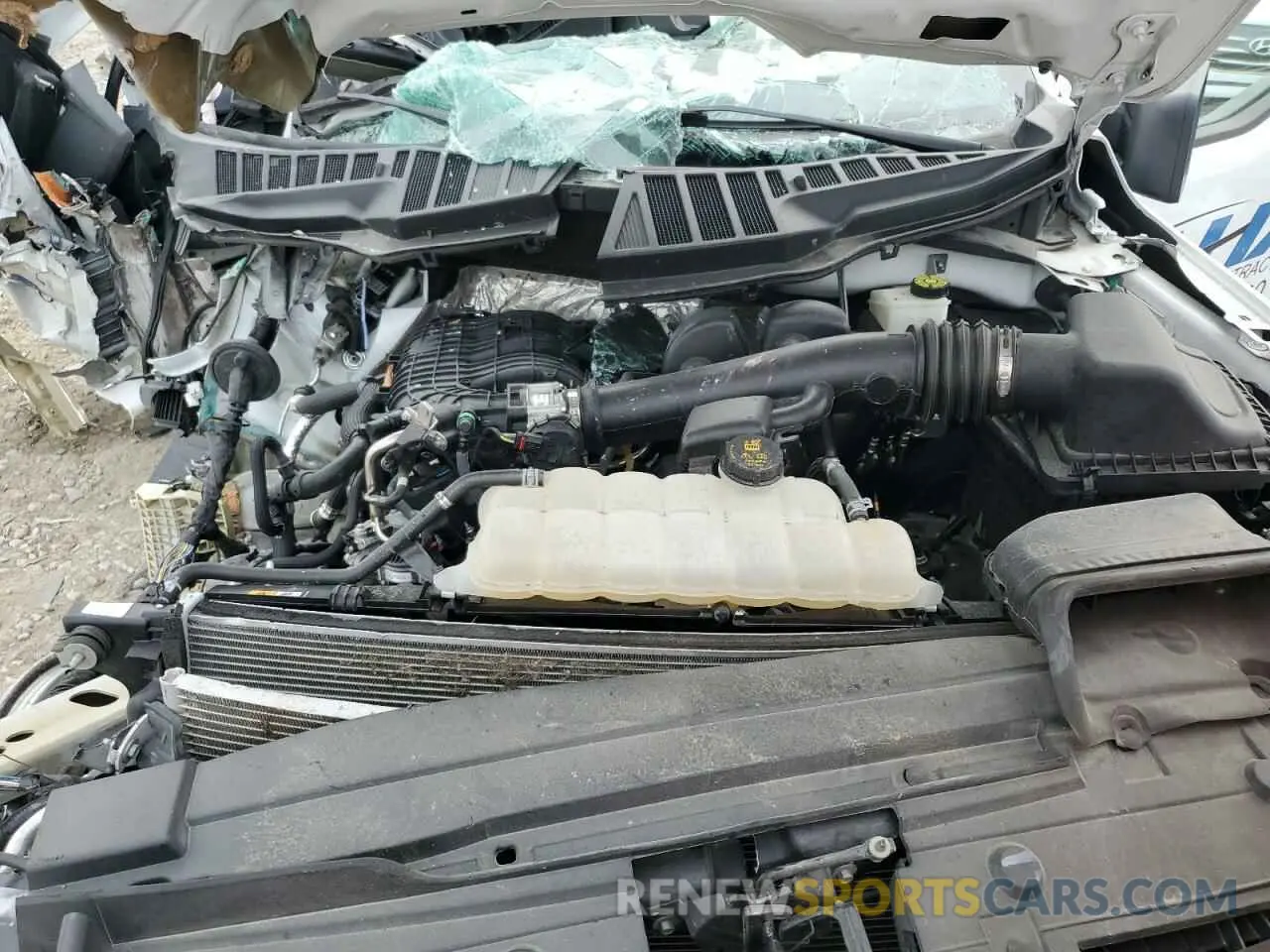 13 Photograph of a damaged car 1FTEX1CB7NKD00621 FORD F-150 2022