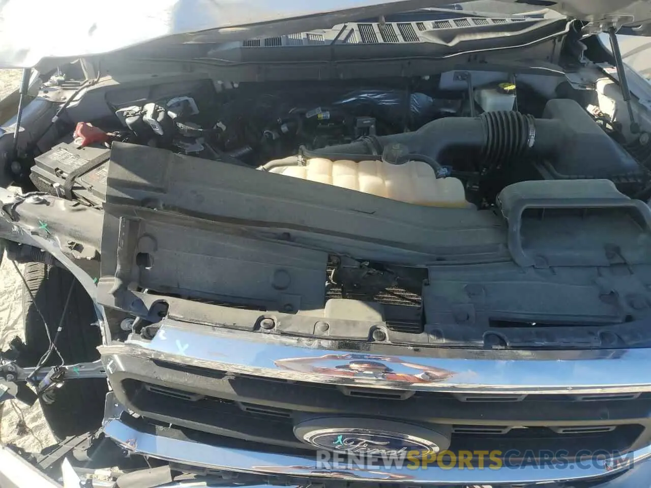 11 Photograph of a damaged car 1FTEX1CP0NKF31193 FORD F-150 2022