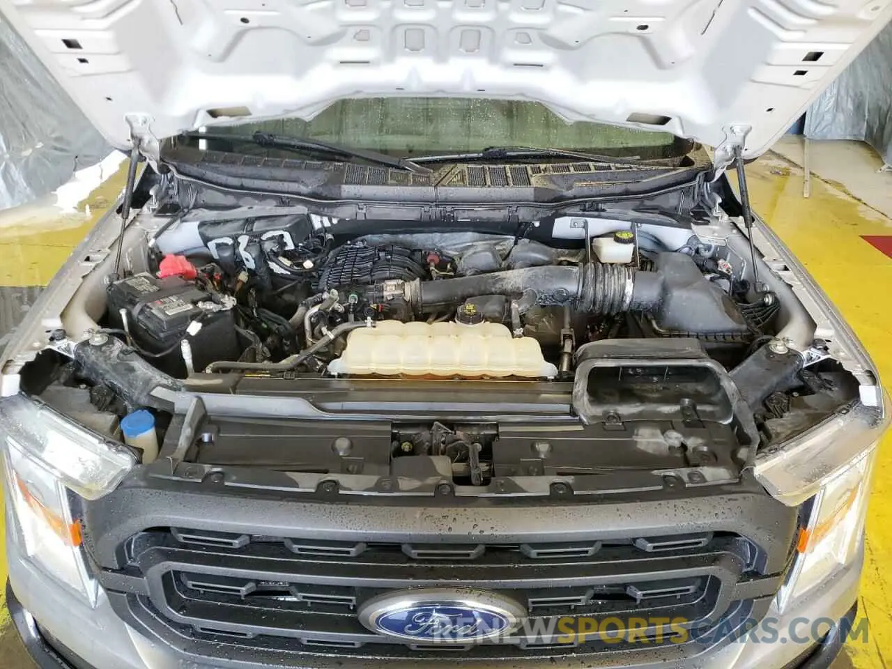 11 Photograph of a damaged car 1FTEX1EB7NKE37958 FORD F-150 2022