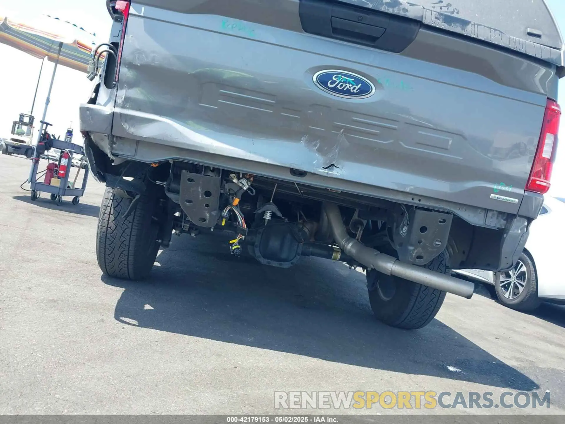 6 Photograph of a damaged car 1FTEX1EP3NKE22465 FORD F-150 2022