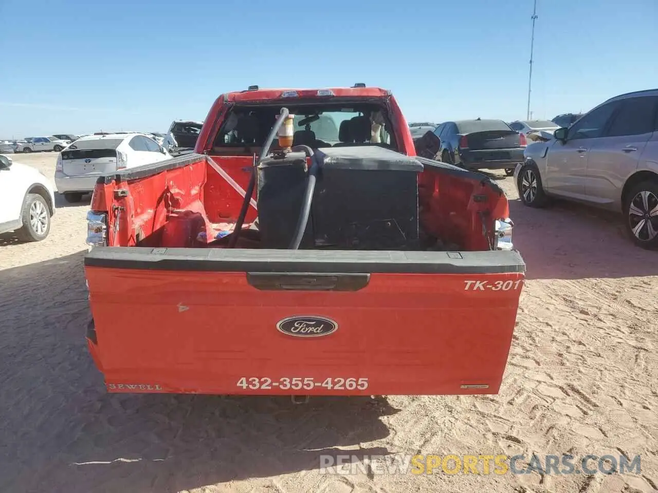 6 Photograph of a damaged car 1FTEX1EP5NKE34956 FORD F-150 2022