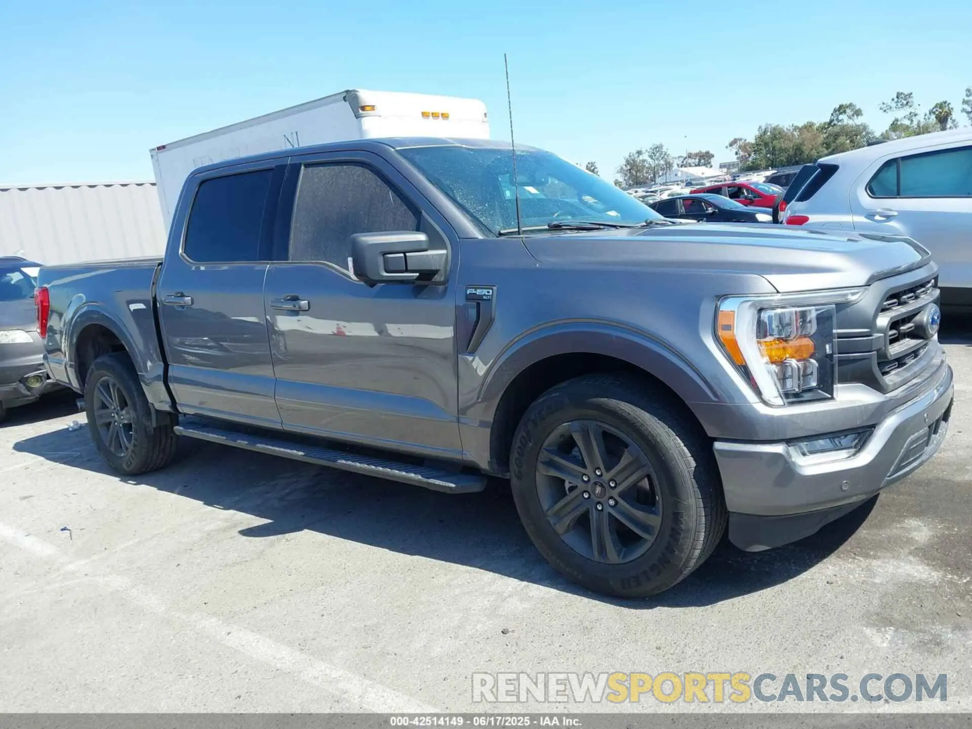13 Фотография поврежденного автомобиля 1FTFW1C87NFA29516 FORD F-150 2022