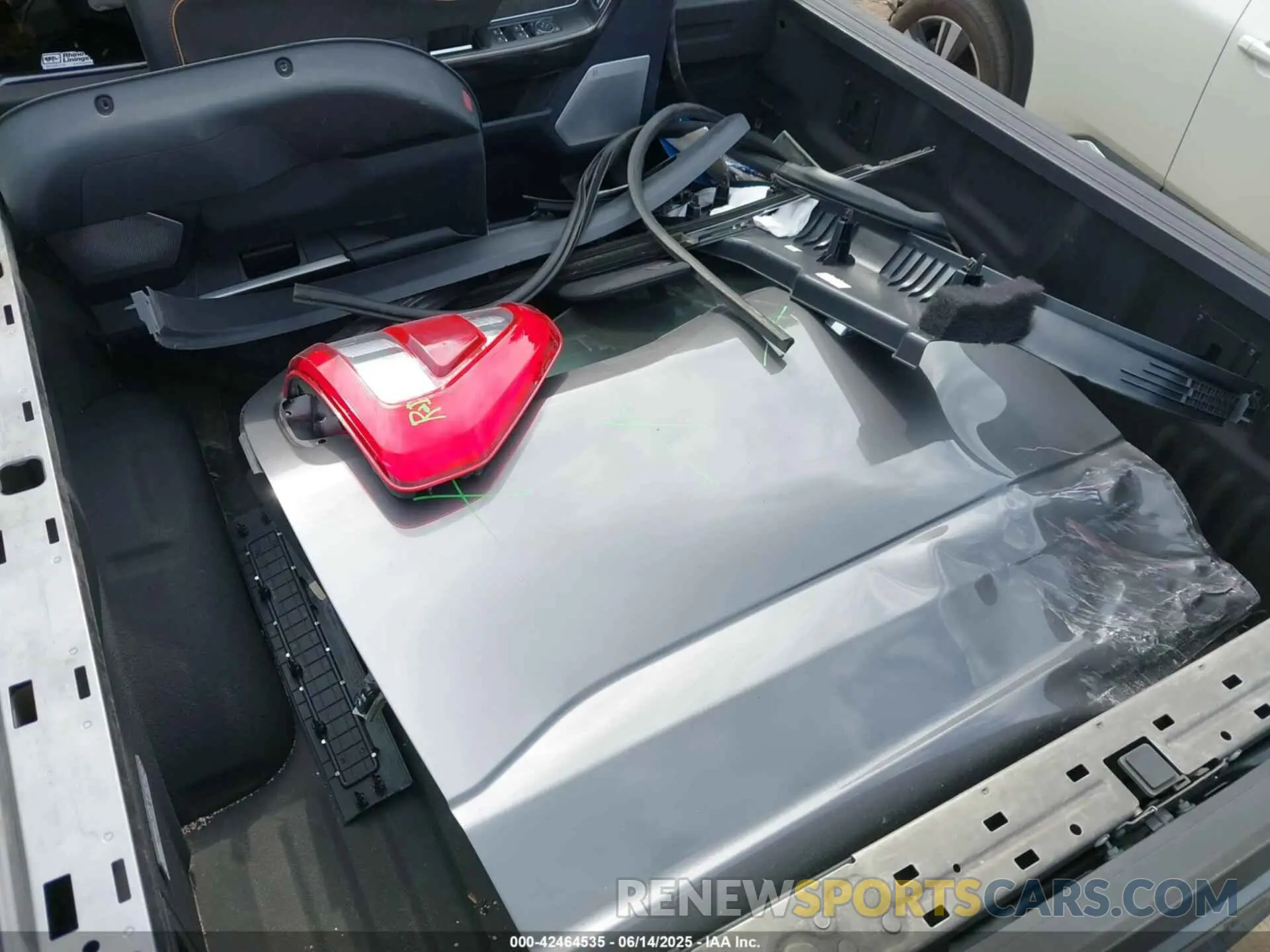 12 Photograph of a damaged car 1FTFW1E50NFA96459 FORD F-150 2022