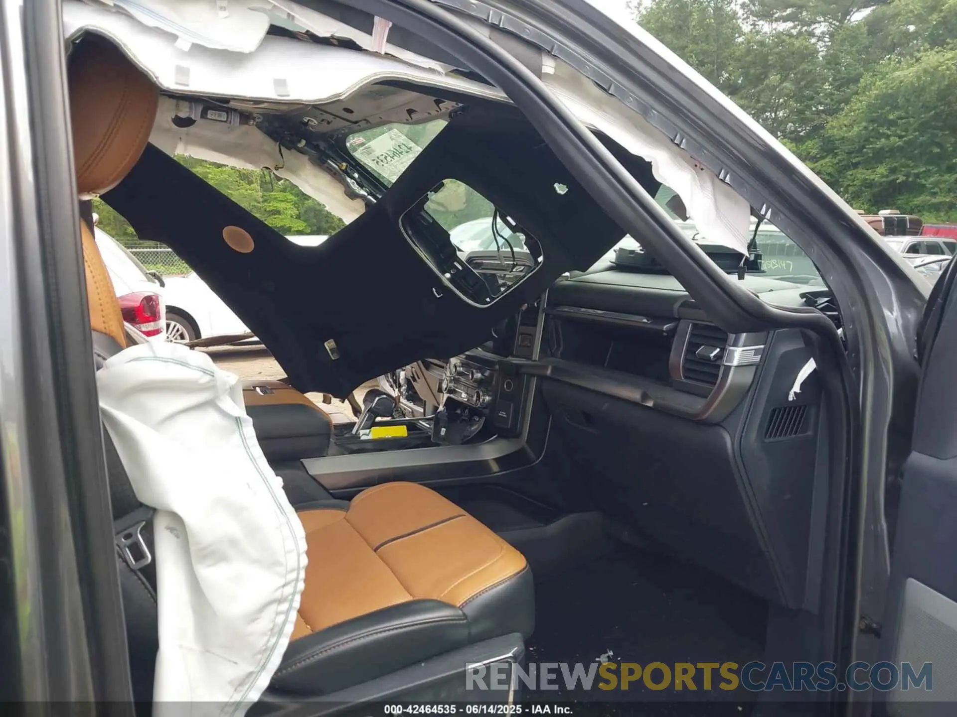 5 Photograph of a damaged car 1FTFW1E50NFA96459 FORD F-150 2022