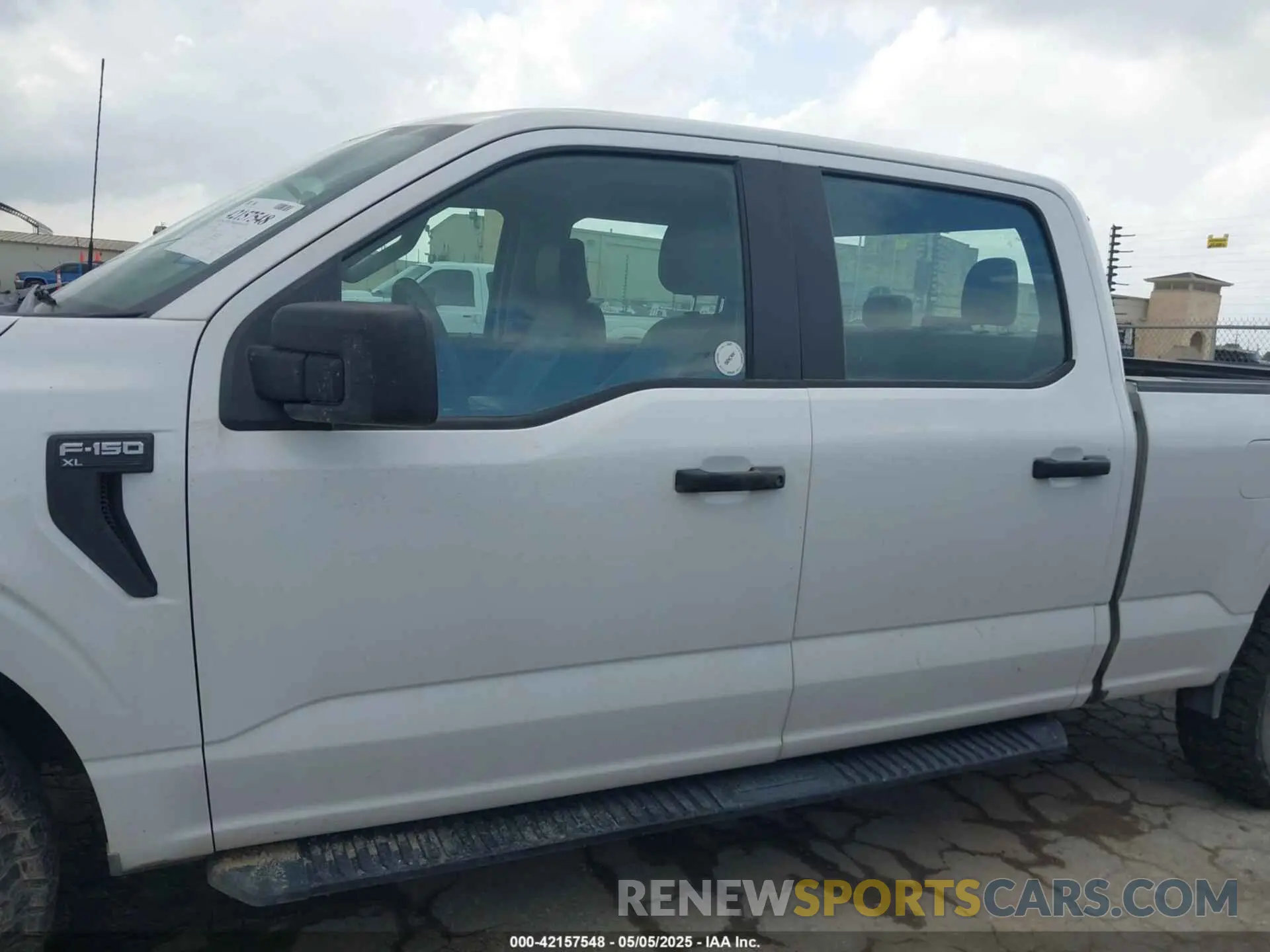 14 Photograph of a damaged car 1FTFW1E50NKE67093 FORD F-150 2022