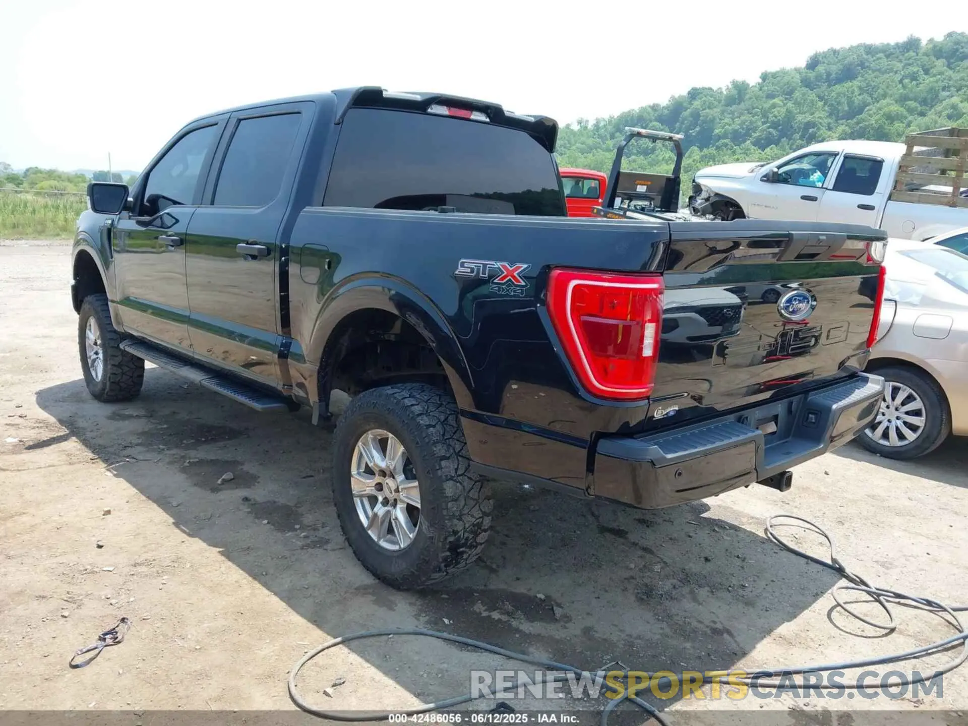 3 Photograph of a damaged car 1FTFW1E51NKF19024 FORD F-150 2022