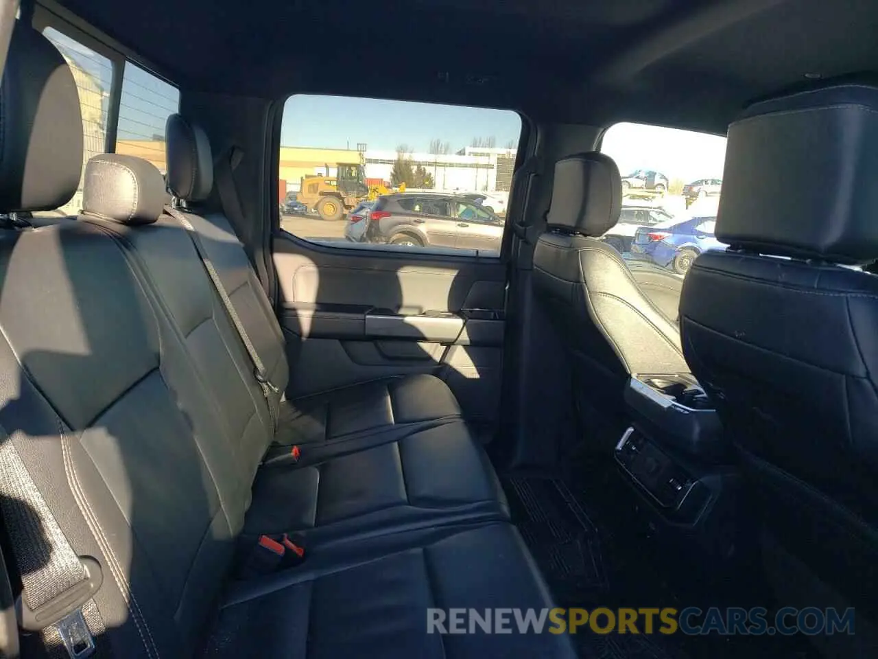 10 Фотография поврежденного автомобиля 1FTFW1E52NFB96983 FORD F-150 2022