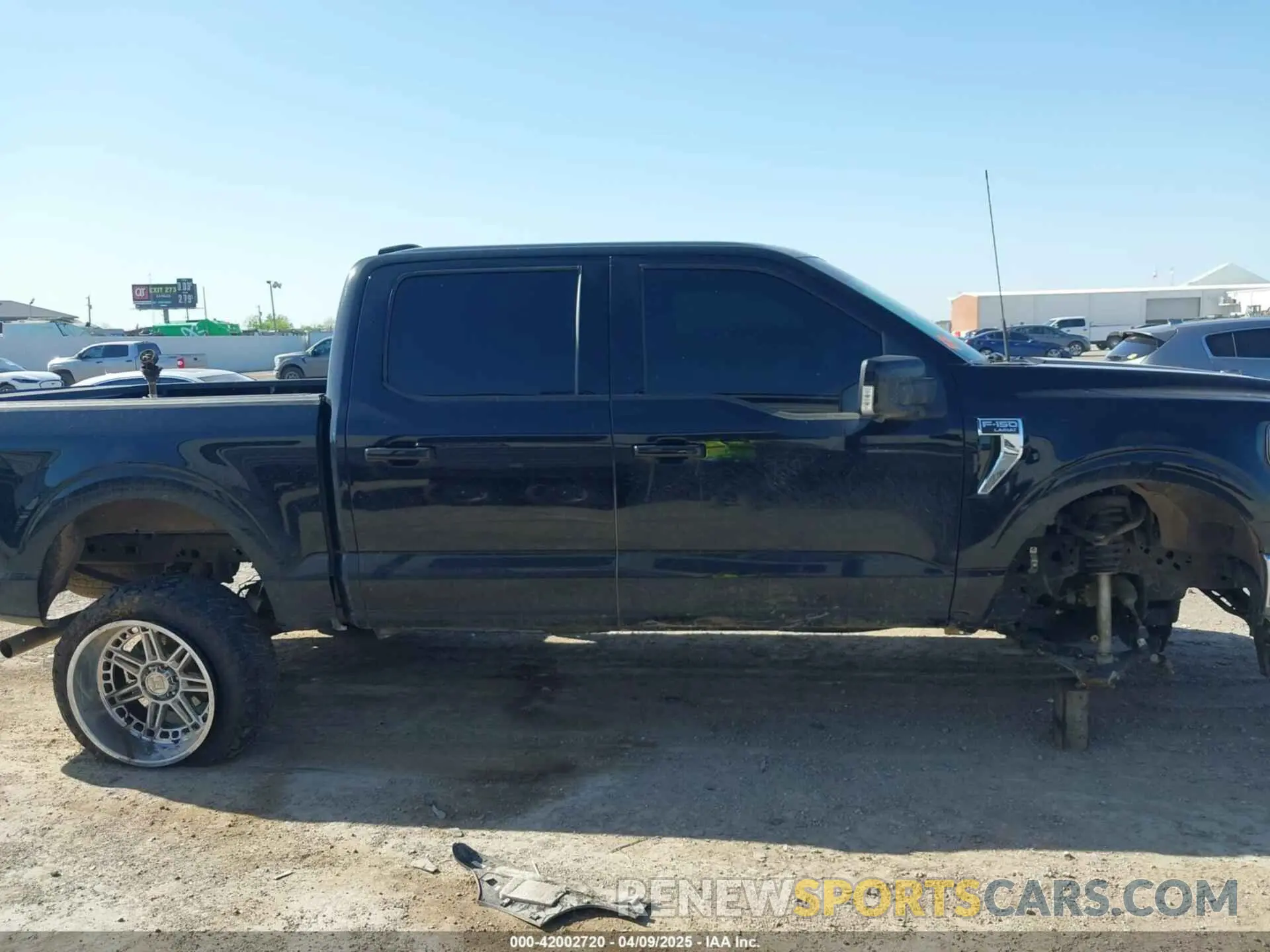 13 Photograph of a damaged car 1FTFW1E54NFA23756 FORD F-150 2022