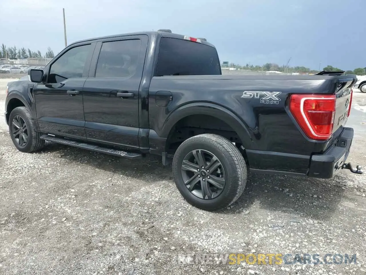 2 Photograph of a damaged car 1FTFW1E54NFB79232 FORD F-150 2022