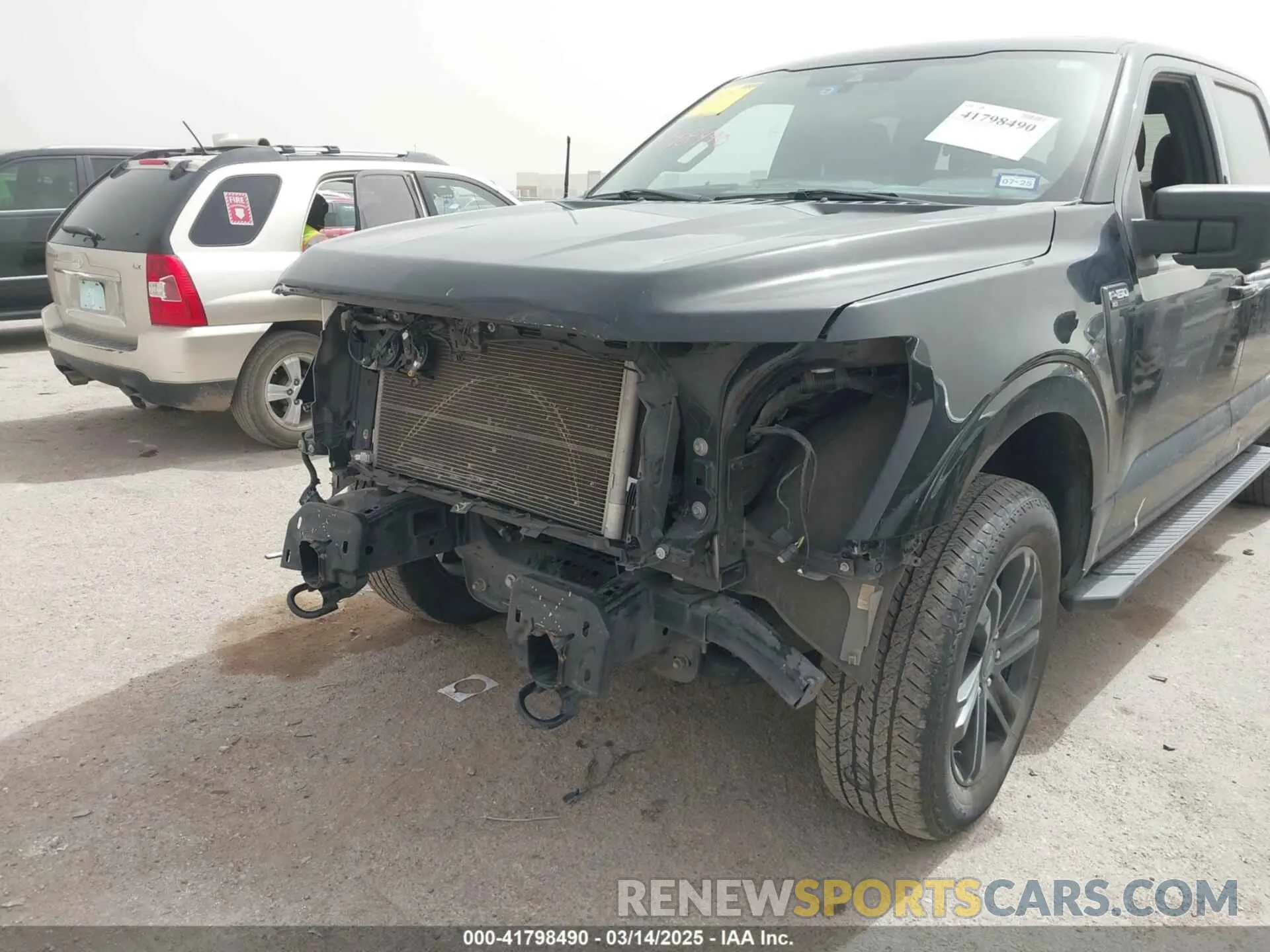 6 Photograph of a damaged car 1FTFW1E55NFA66924 FORD F-150 2022