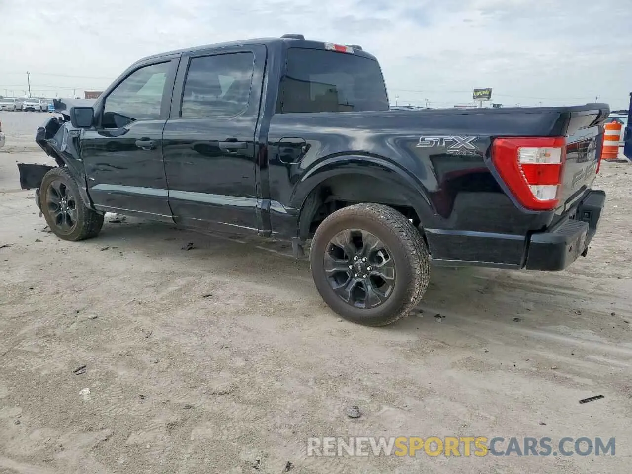 2 Фотография поврежденного автомобиля 1FTFW1E56NFC32447 FORD F-150 2022