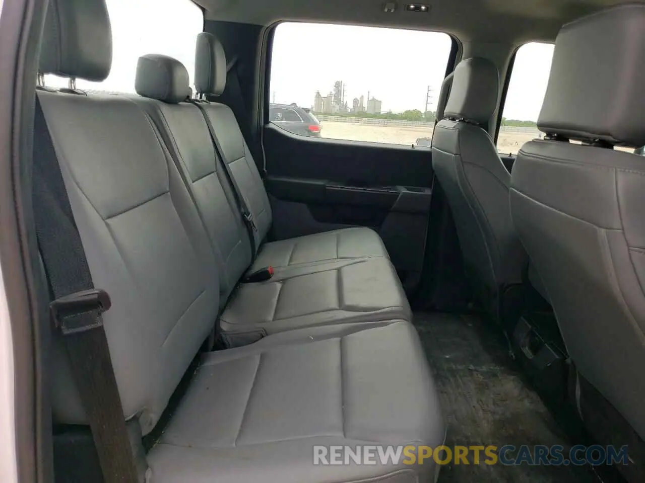 10 Фотография поврежденного автомобиля 1FTFW1E56NKE52260 FORD F-150 2022