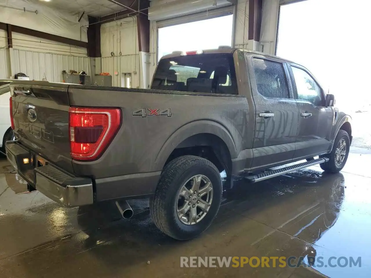 3 Photograph of a damaged car 1FTFW1E57NFA06899 FORD F-150 2022