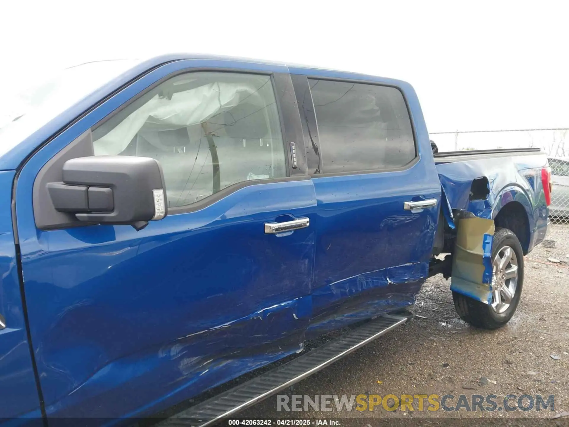 14 Photograph of a damaged car 1FTFW1E57NKD19877 FORD F-150 2022