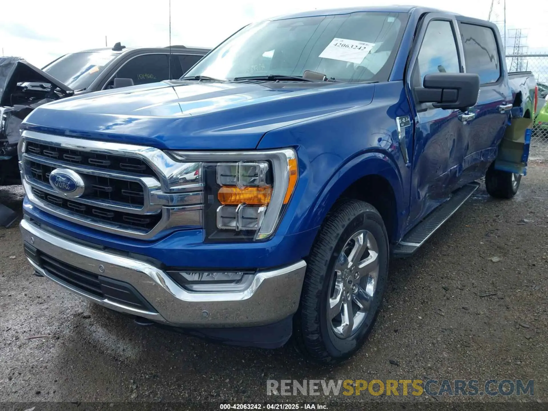 2 Photograph of a damaged car 1FTFW1E57NKD19877 FORD F-150 2022
