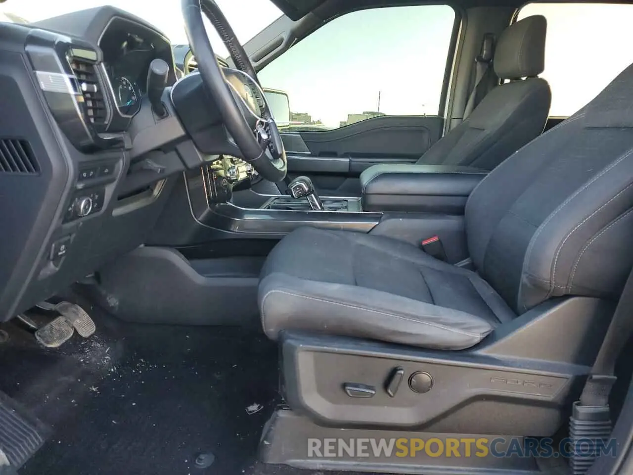 7 Photograph of a damaged car 1FTFW1E59NFA04488 FORD F-150 2022