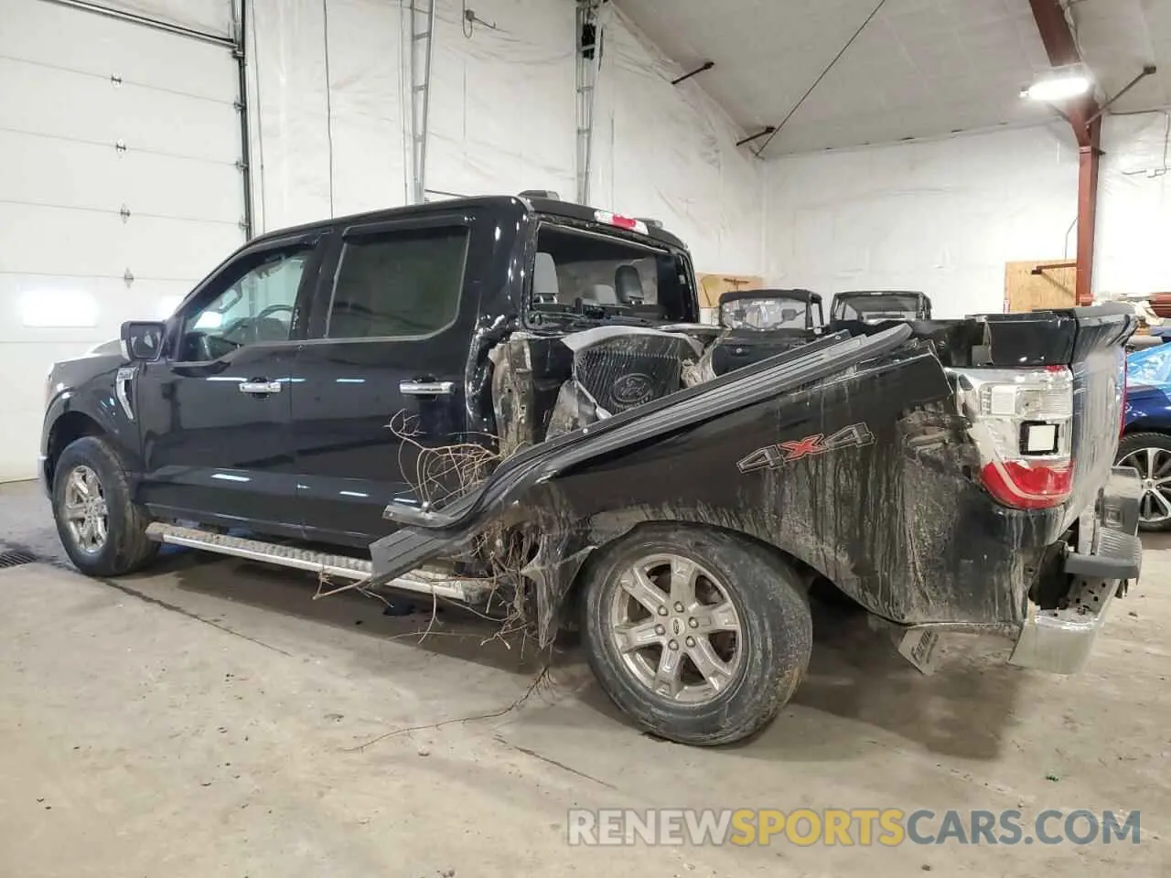 2 Photograph of a damaged car 1FTFW1E5XNFA38990 FORD F-150 2022