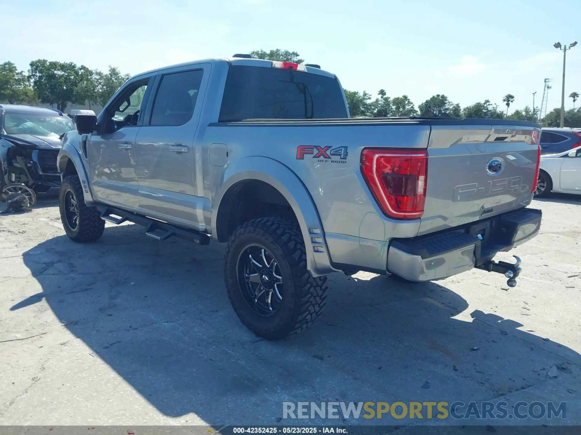 3 Photograph of a damaged car 1FTFW1E80NKD28401 FORD F-150 2022