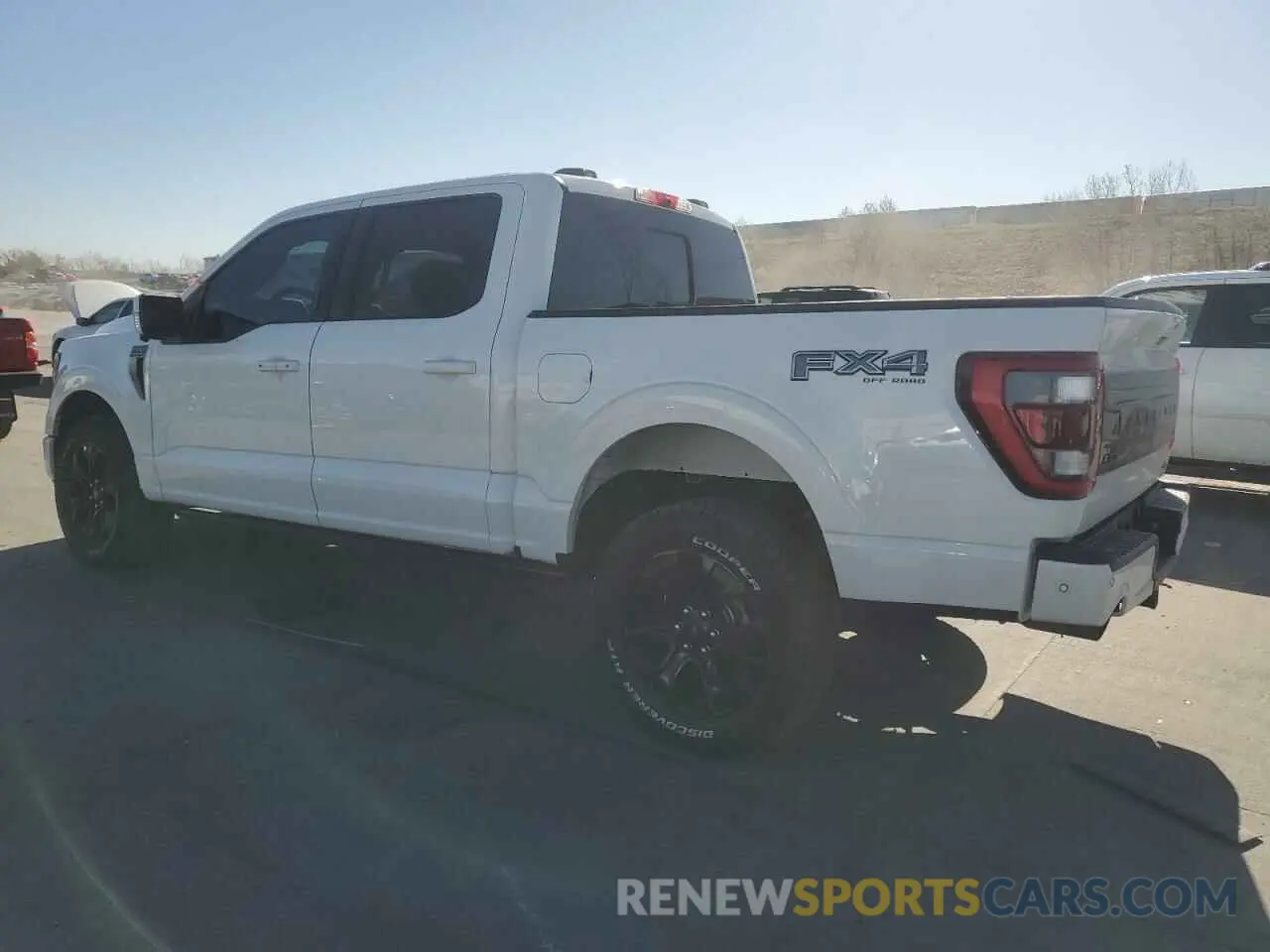 2 Photograph of a damaged car 1FTFW1E81NFB71311 FORD F-150 2022