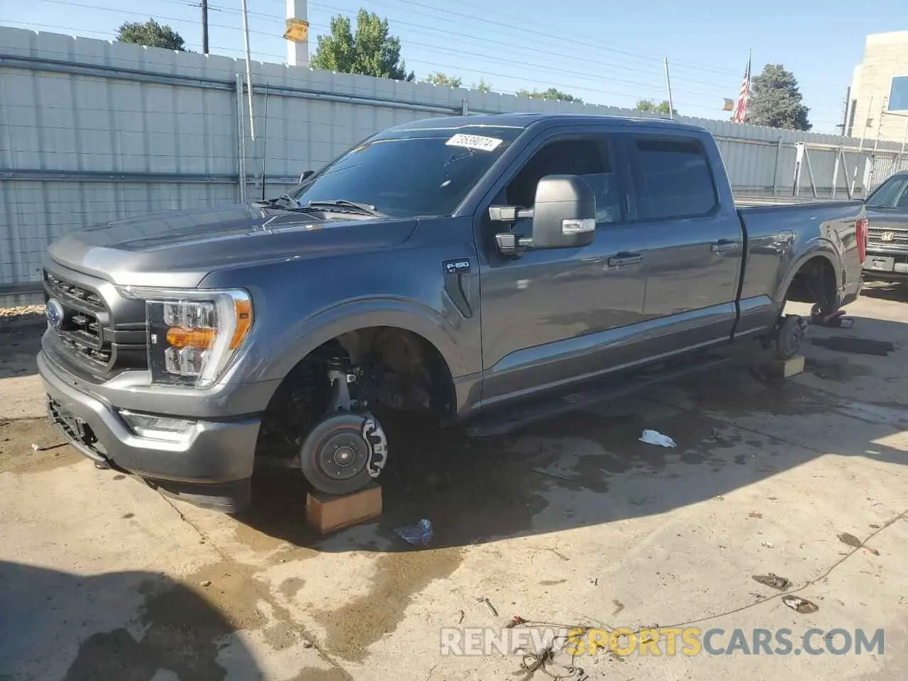 1 Фотография поврежденного автомобиля 1FTFW1E81NKE81658 FORD F-150 2022