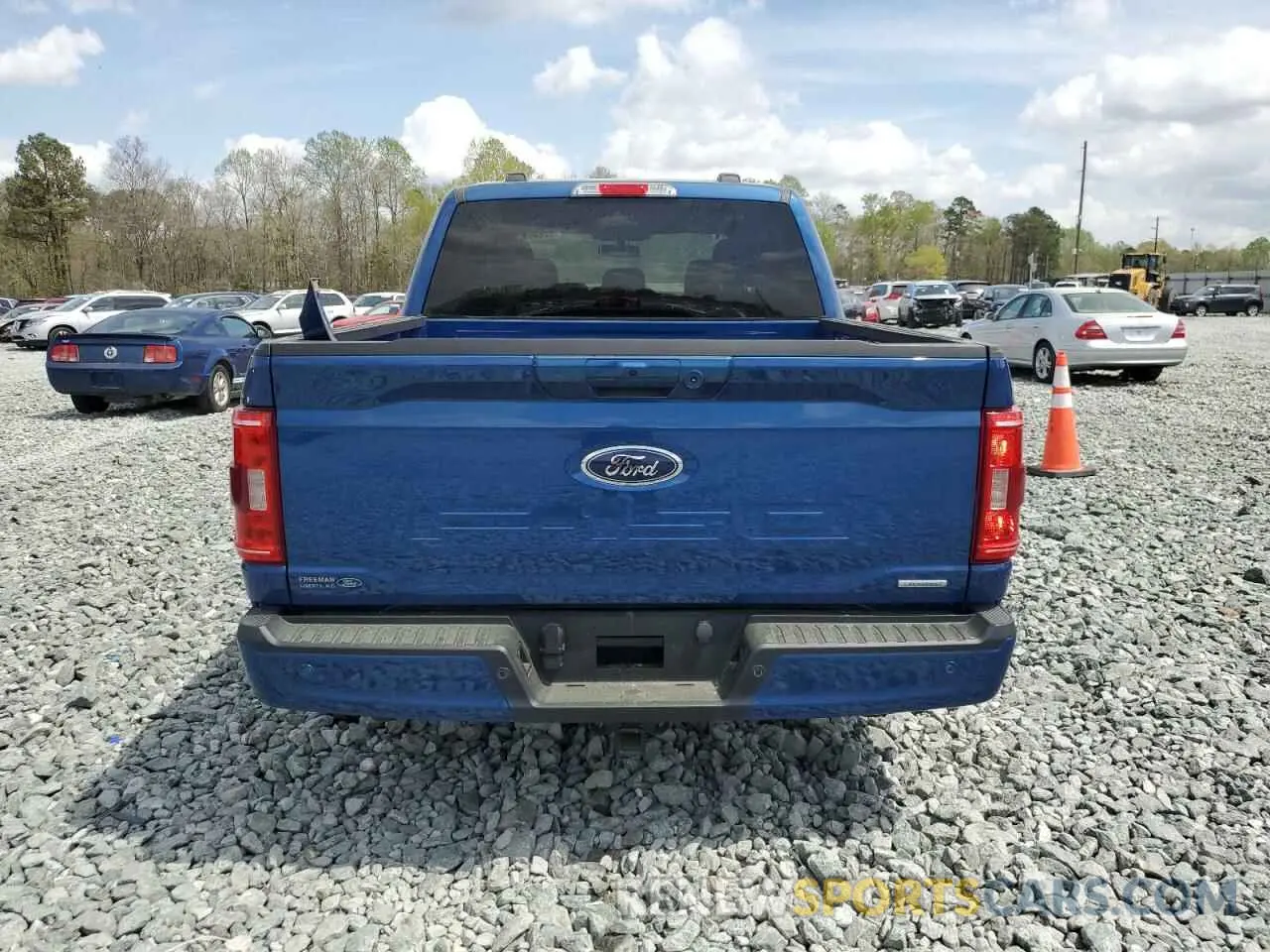 6 Photograph of a damaged car 1FTFW1E82NFB84178 FORD F-150 2022