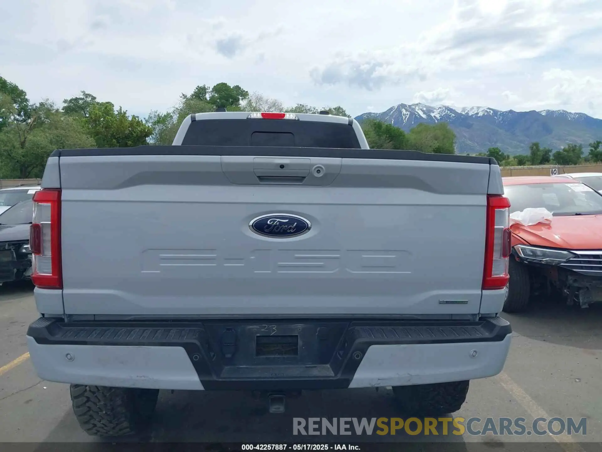 16 Photograph of a damaged car 1FTFW1E82NKE30430 FORD F-150 2022