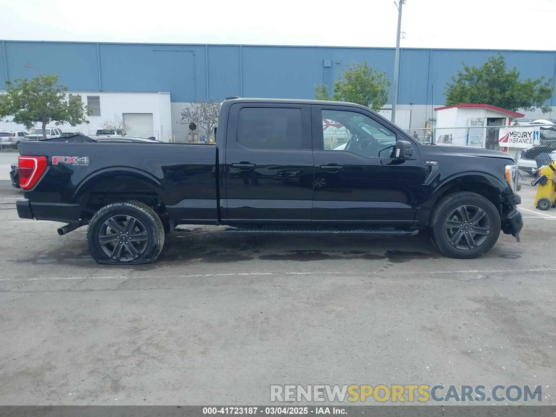 13 Фотография поврежденного автомобиля 1FTFW1E83NFB19601 FORD F-150 2022