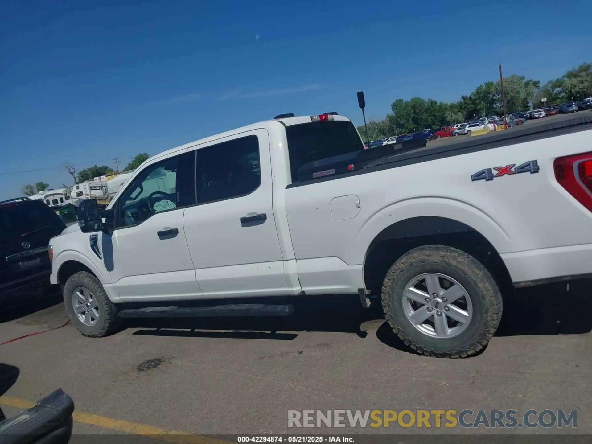 14 Photograph of a damaged car 1FTFW1E83NFB78681 FORD F-150 2022