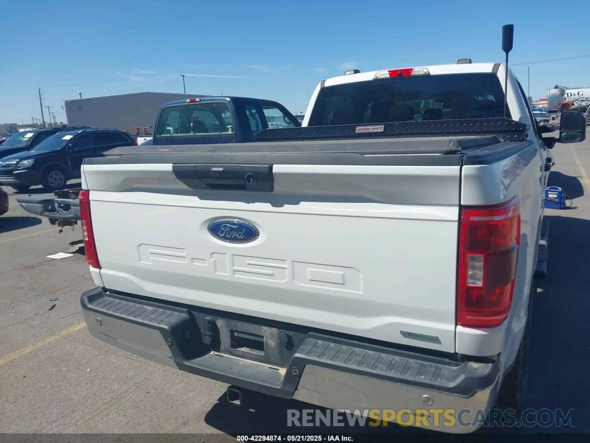 16 Photograph of a damaged car 1FTFW1E83NFB78681 FORD F-150 2022