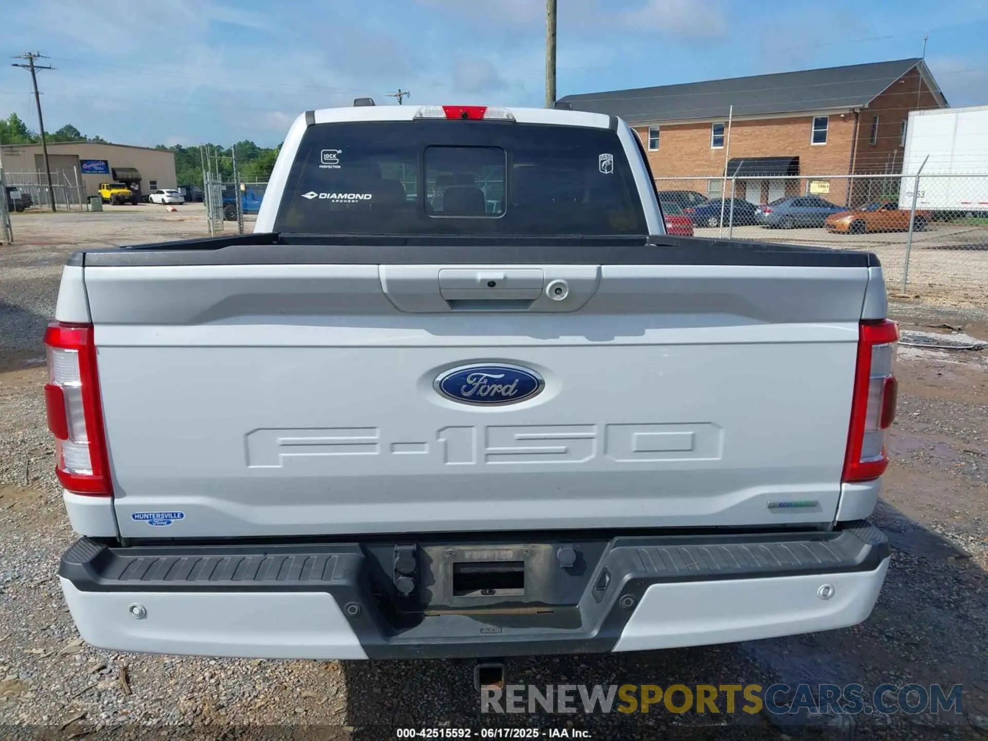 16 Photograph of a damaged car 1FTFW1E83NKD00530 FORD F-150 2022