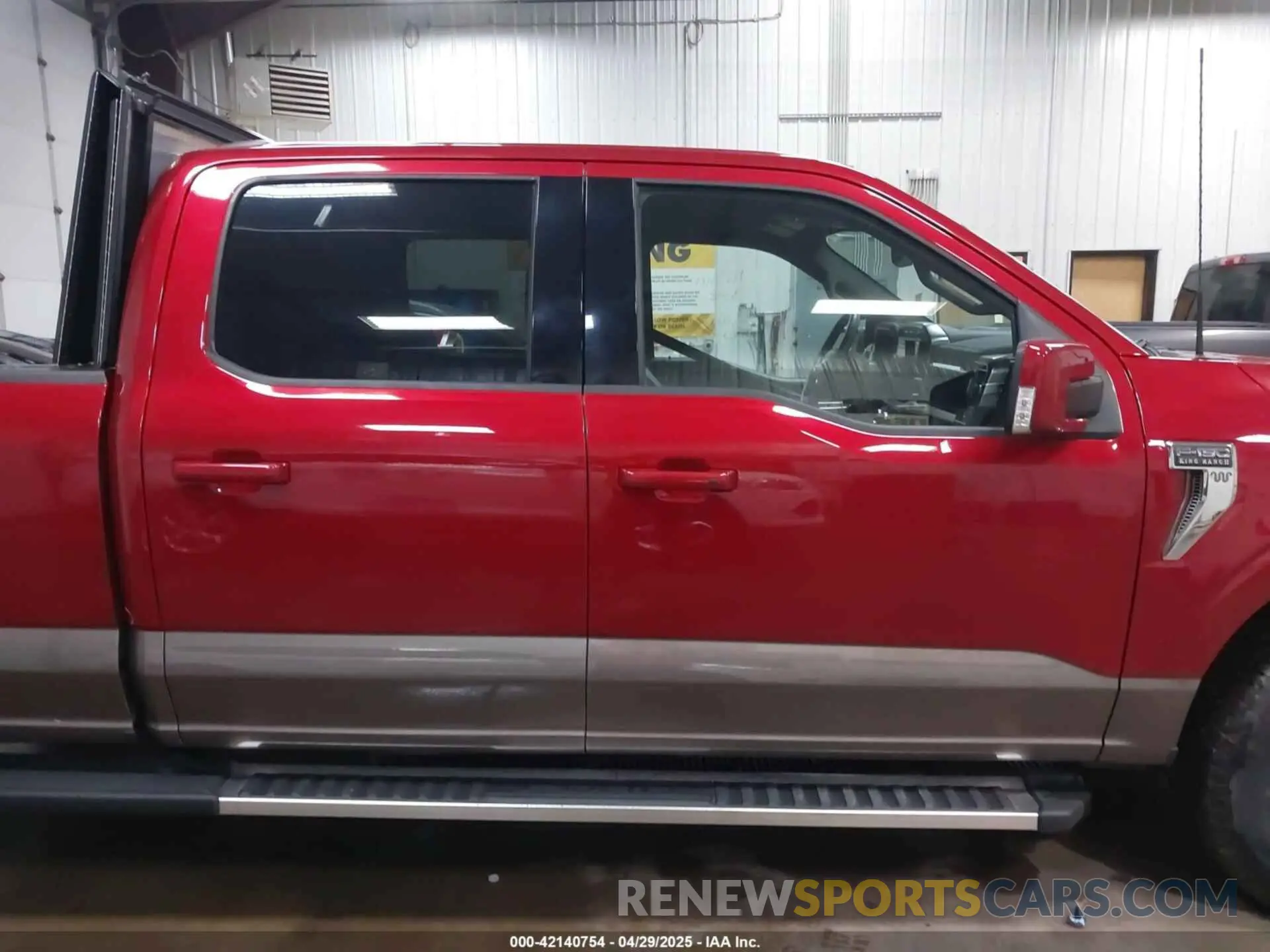14 Photograph of a damaged car 1FTFW1E84NFA98757 FORD F-150 2022