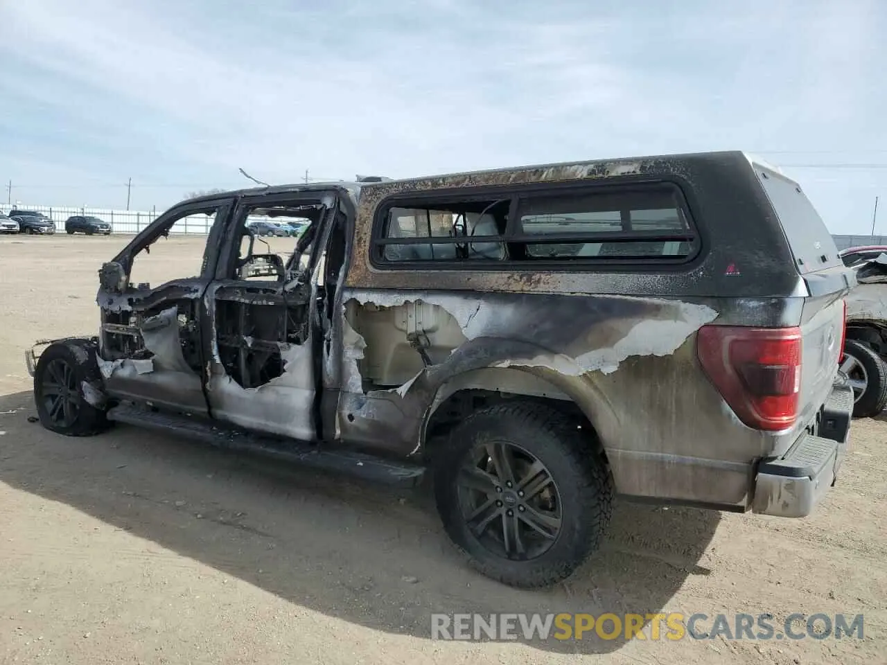 2 Photograph of a damaged car 1FTFW1E85NFA71423 FORD F-150 2022