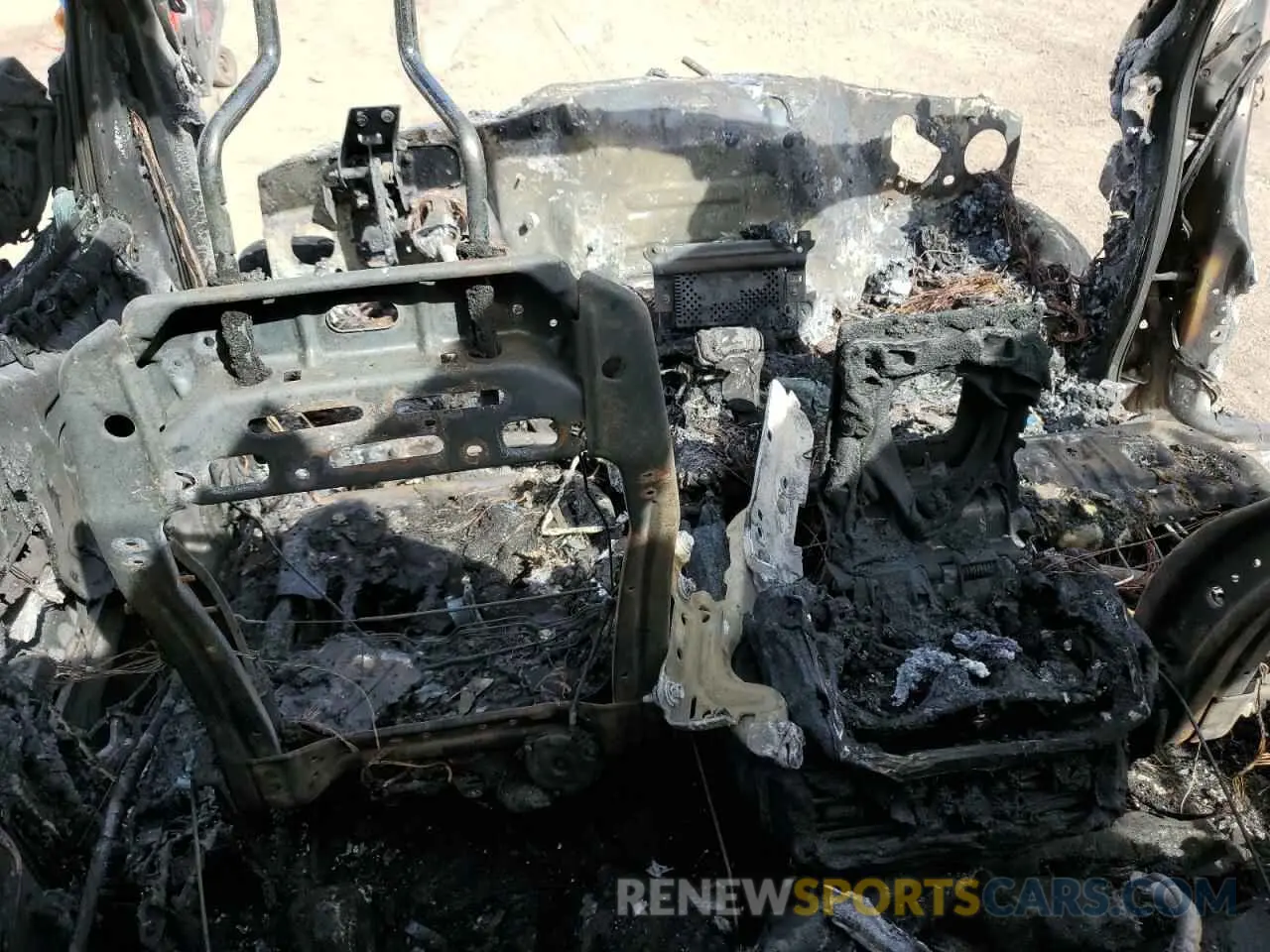 8 Photograph of a damaged car 1FTFW1E85NFA71423 FORD F-150 2022