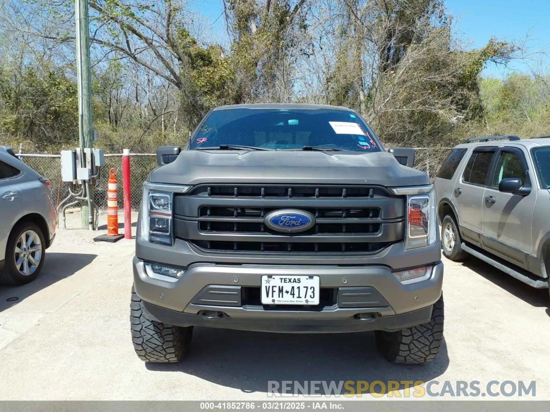 12 Фотография поврежденного автомобиля 1FTFW1E85NFB18918 FORD F-150 2022