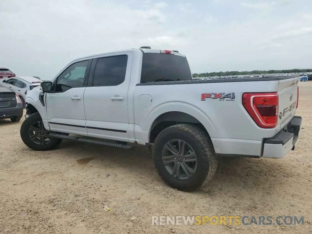 2 Фотография поврежденного автомобиля 1FTFW1E85NKD21184 FORD F-150 2022