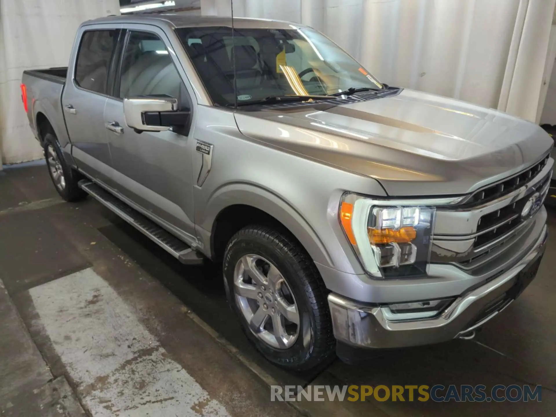 27 Photograph of a damaged car 1FTFW1E85NKE47335 FORD F-150 2022