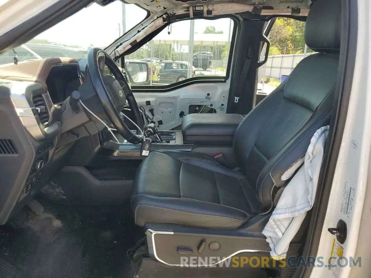 7 Photograph of a damaged car 1FTFW1E86NFC12466 FORD F-150 2022