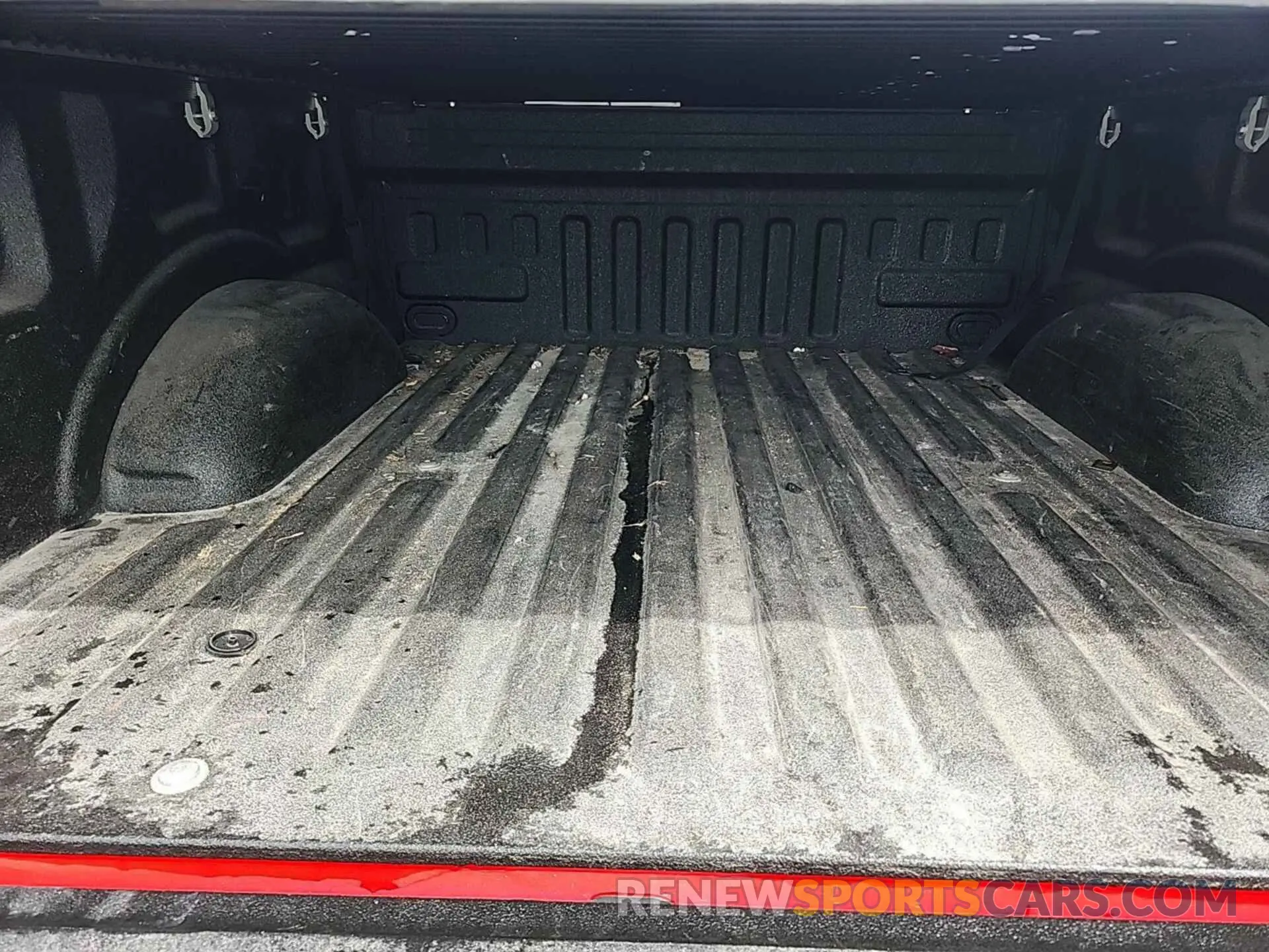 25 Photograph of a damaged car 1FTFW1E86NKE17549 FORD F-150 2022