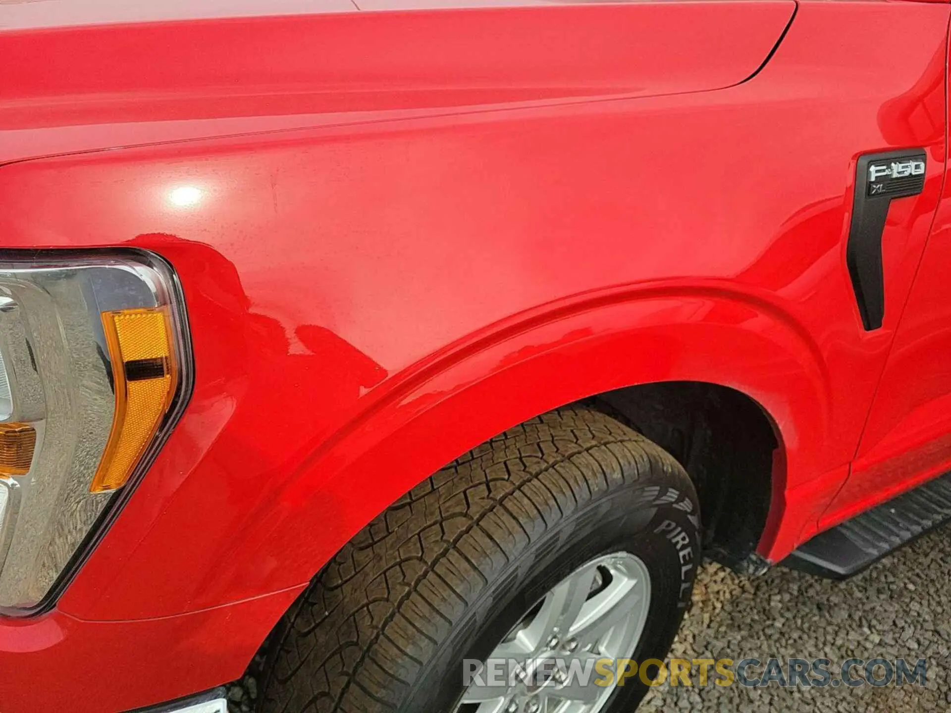 5 Photograph of a damaged car 1FTFW1E86NKE17549 FORD F-150 2022