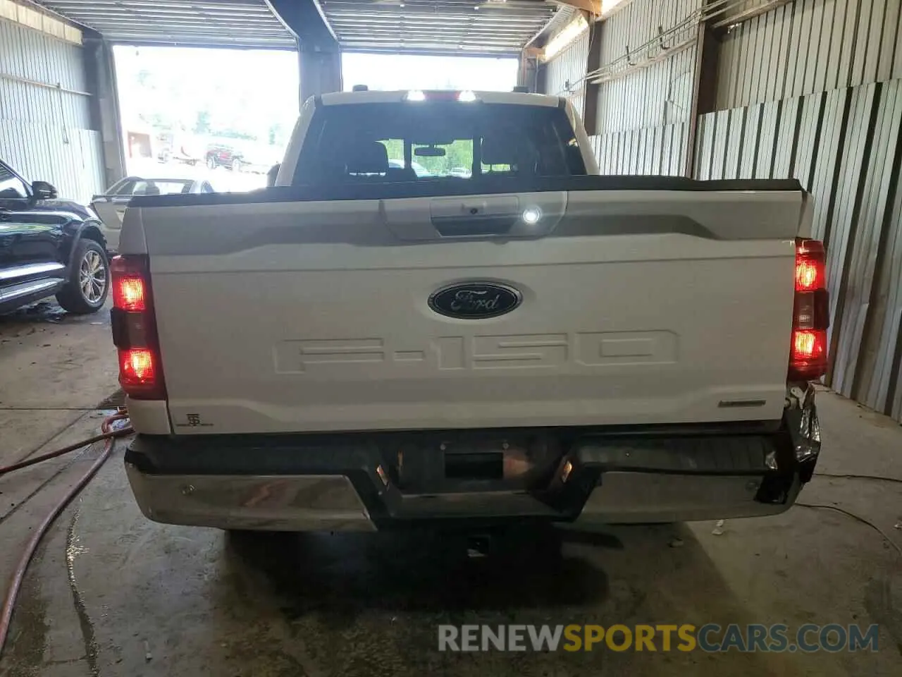 6 Photograph of a damaged car 1FTFW1E86NKF13729 FORD F-150 2022