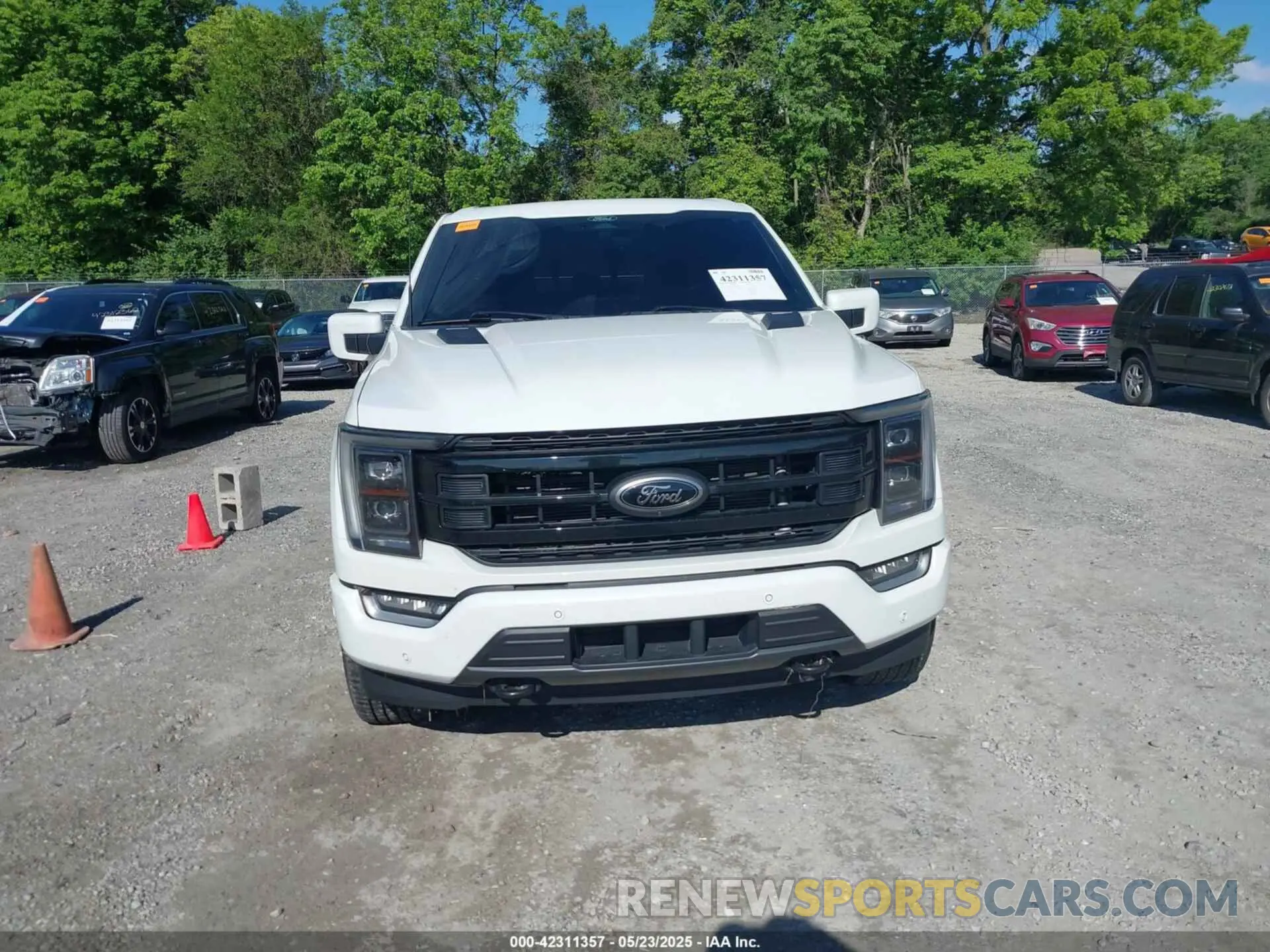 12 Фотография поврежденного автомобиля 1FTFW1E87NFB70146 FORD F-150 2022