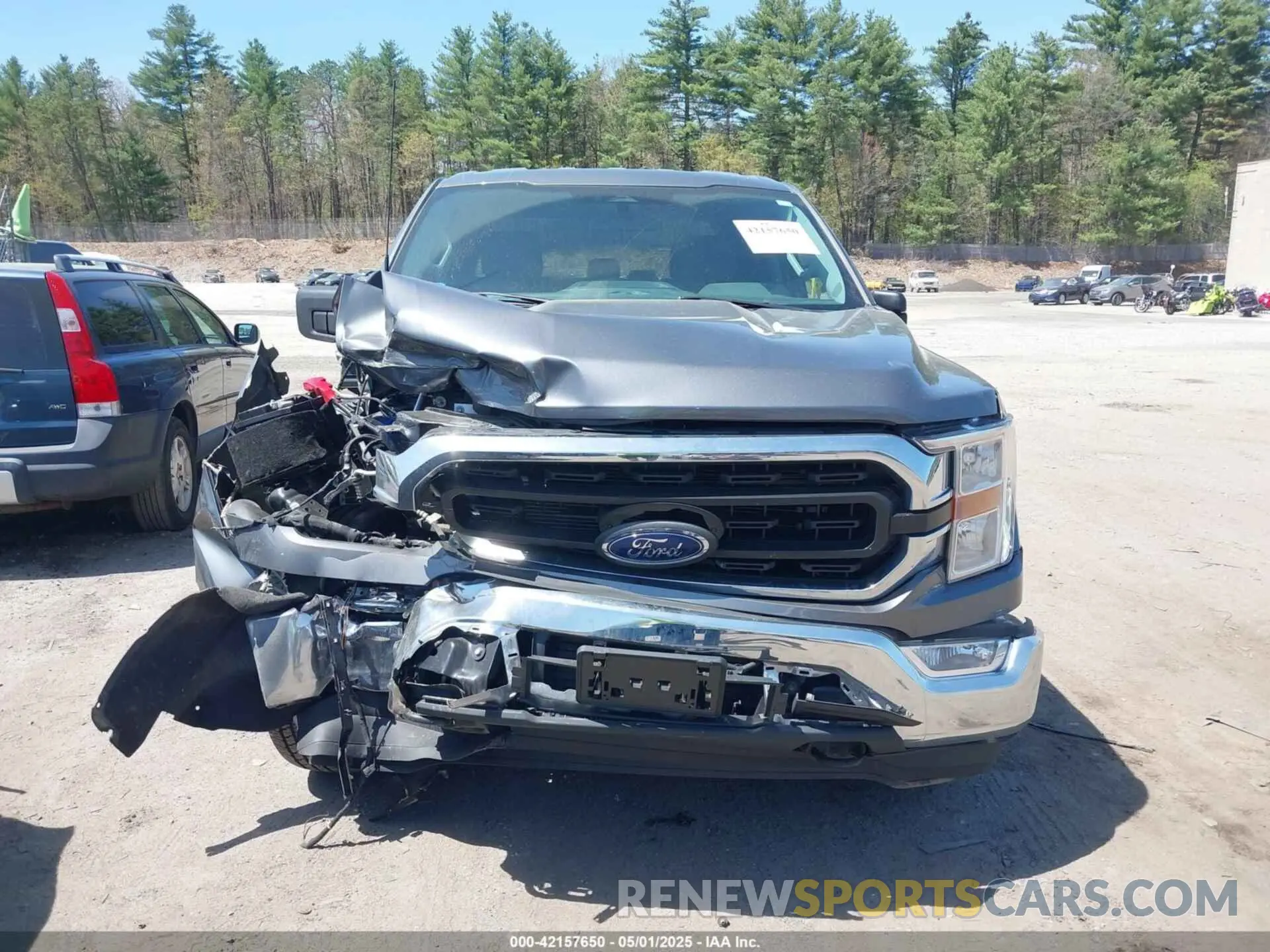 12 Photograph of a damaged car 1FTFW1E87NFB86556 FORD F-150 2022
