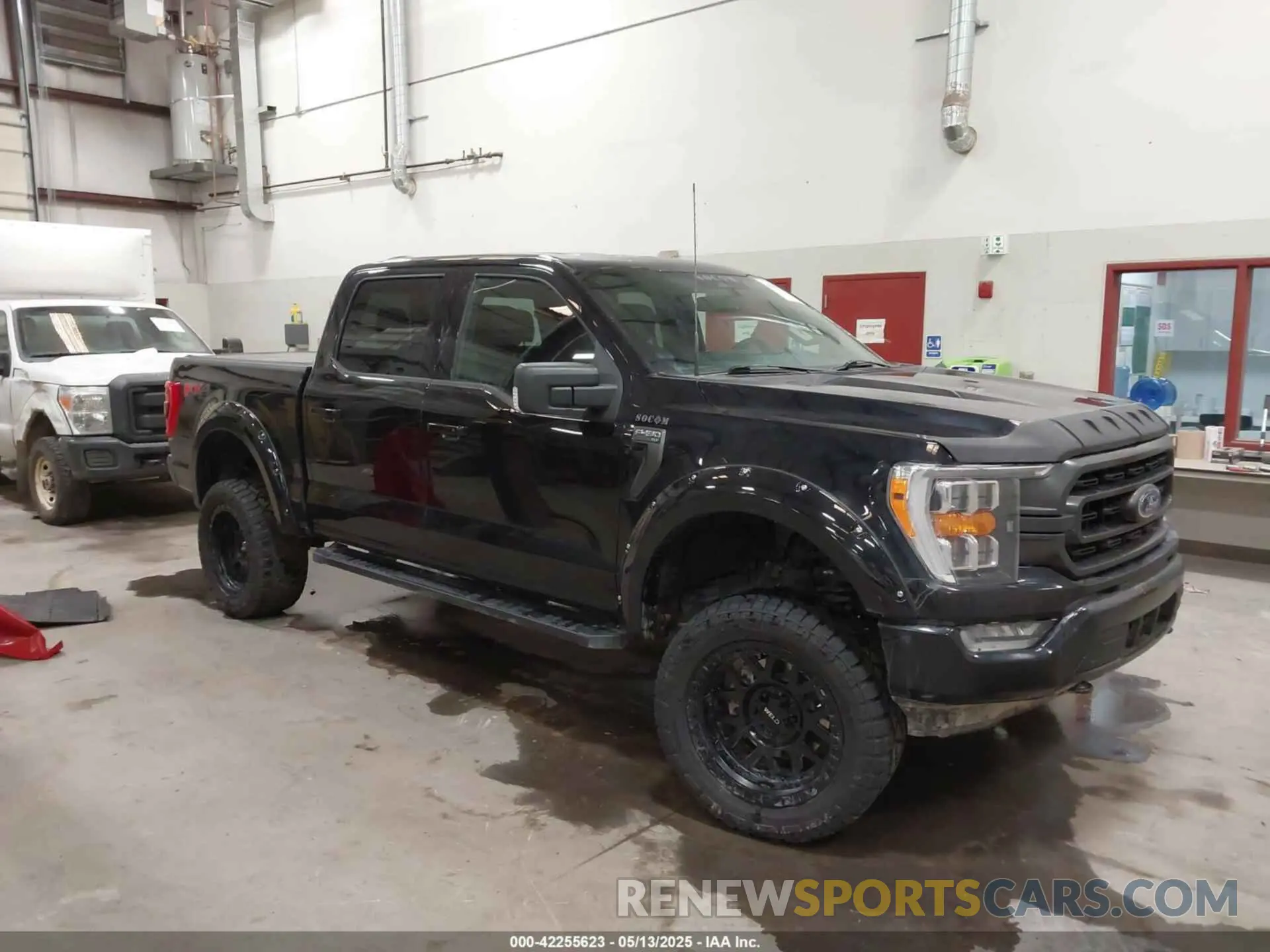 1 Фотография поврежденного автомобиля 1FTFW1E87NKE97072 FORD F-150 2022